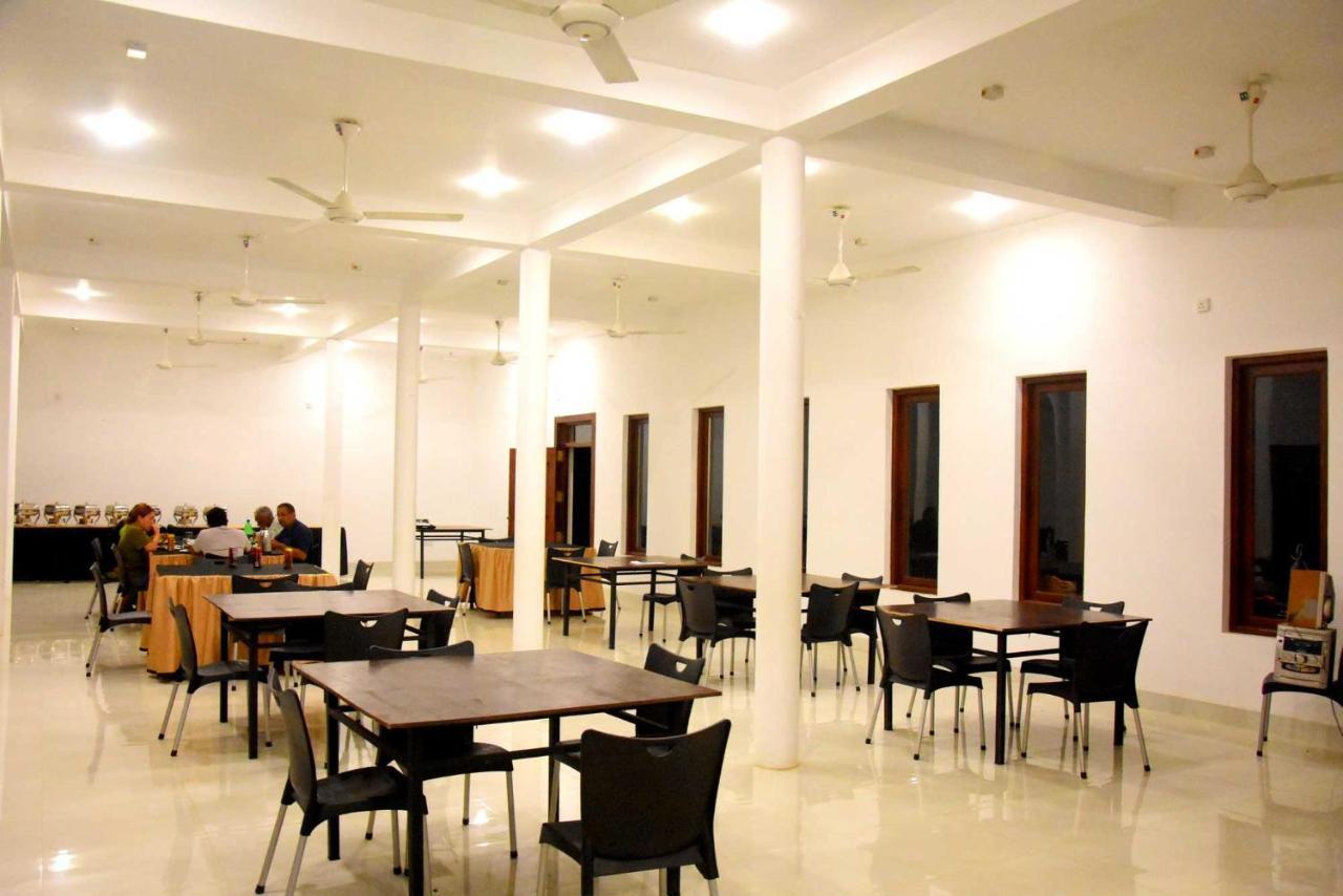 Wingate Hotel Wilgamuwa Wasgamuwa Buitenkant foto
